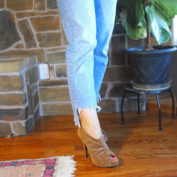 Forever 21 Shoes - High Heeled Camel Booties Platform Forever 21 SZ 8